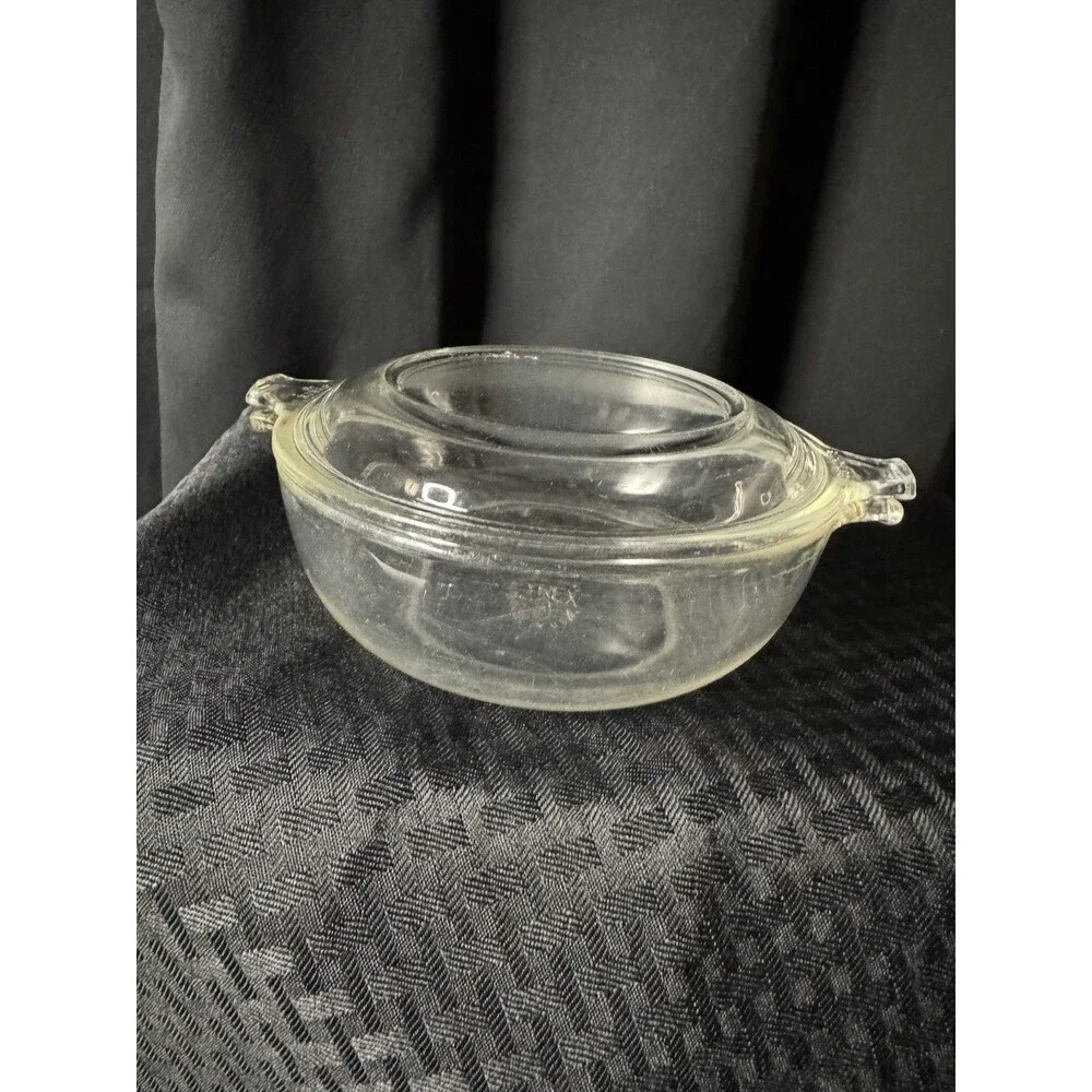 Vintage Pyrex Clear Bowl With Lid